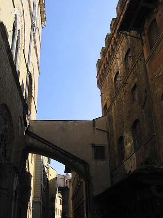 Einkaufen am Via del Calzaiuoli Foto 